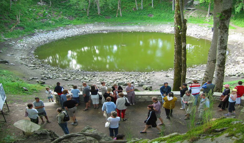 Kaali meteorite crater